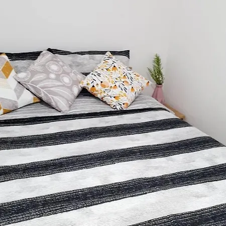 2+1 Apartm With Garden + Balcony , At Ladies Apartment *